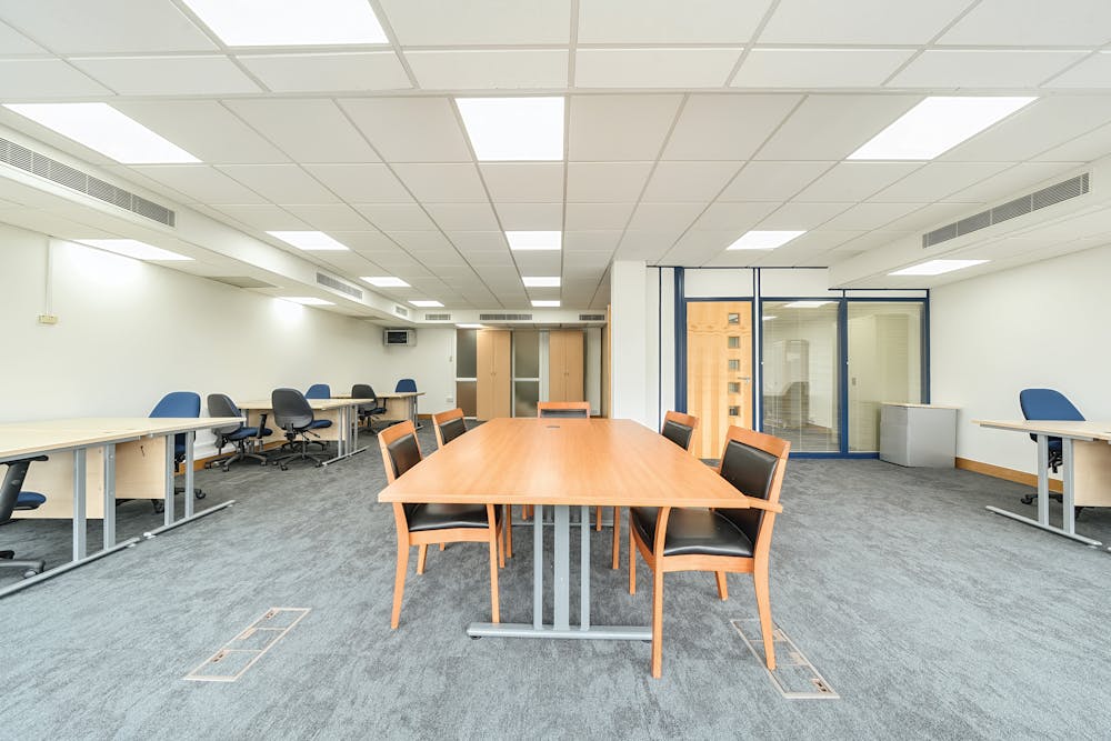 Westbury House, 23/25 Bridge Street,, Pinner, Office / Serviced Office To Let - 1133387 (5).jpg