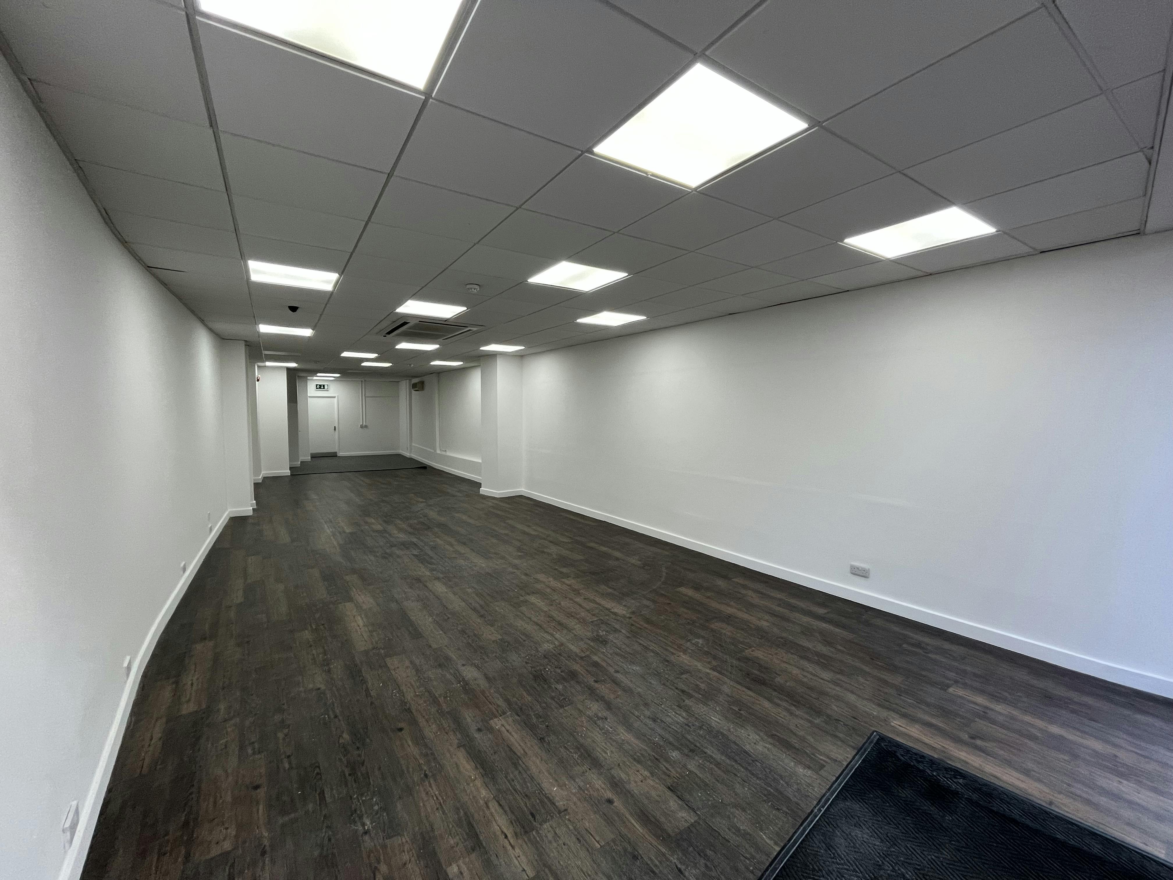 36-36A Mill Street, Macclesfield, Retail To Let - IMG_6778.jpg