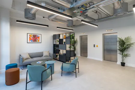 4 Chiswell Street, London, Office To Let - CHIS_011.jpg