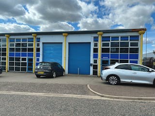 18-19 Ribocon Way, Luton, Industrial / Office To Let - Front Elevation.jpg