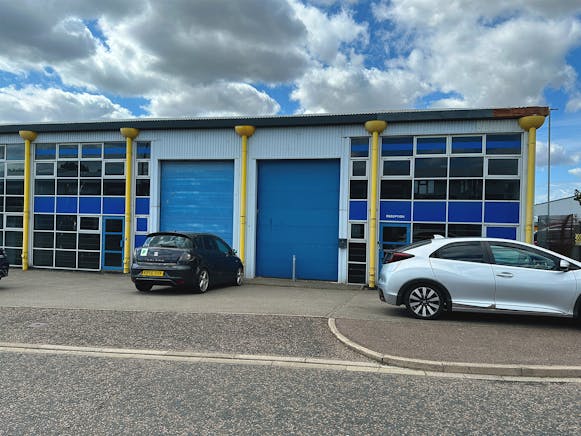 18-19 Ribocon Way, Luton, Industrial / Office To Let - Front Elevation.jpg