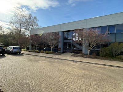 3Abloy House, Watford, Industrial / Trade Counter / Warehouse To Let - processed-DA6F8110-5875-4199-A5BD-8BC099DECEF7.jpeg