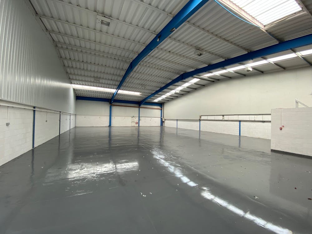 Unit 12, Avondale Industrial Estate - Int pic 12 Avondale.jpg