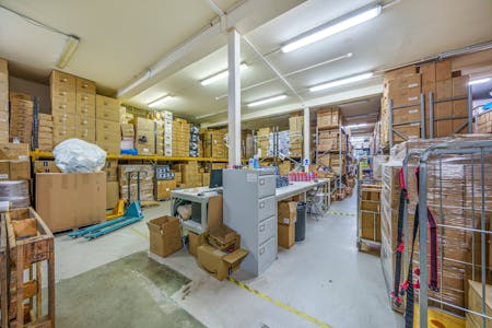 8 Capital Business Park, Borehamwood, Industrial To Let - 1078771 7.jpg