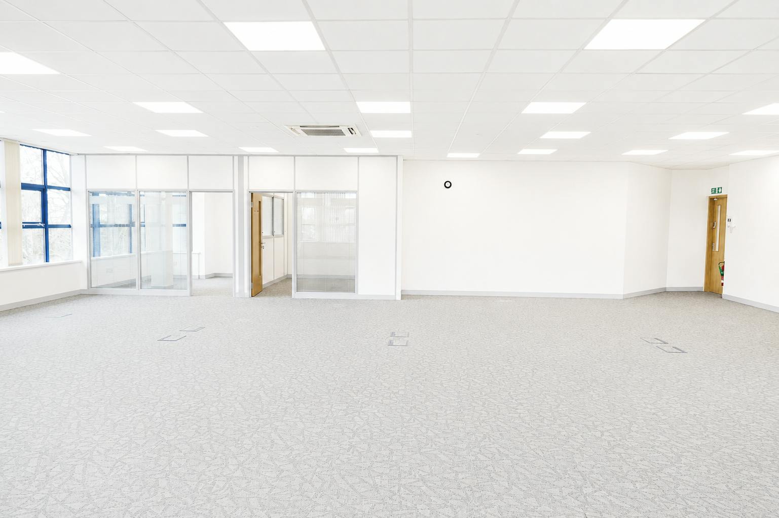 1 Astra Centre, First Floor, Harlow, Offices To Let - Astra first floor office interior 4.jpeg.png