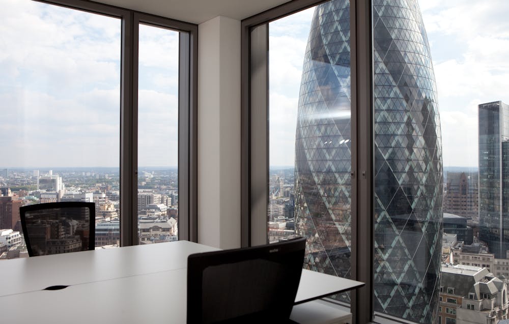 110 Bishopsgate - 18 Views of the Gherkin.jpg