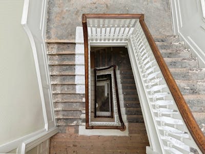 101 Borough High Street, London, Office To Let - 4f5df80420251008_124030000_iOS 209.jpg