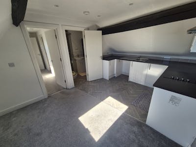 14 High Street, Stone, Residential / Retail For Sale - 20260429_143611.jpg