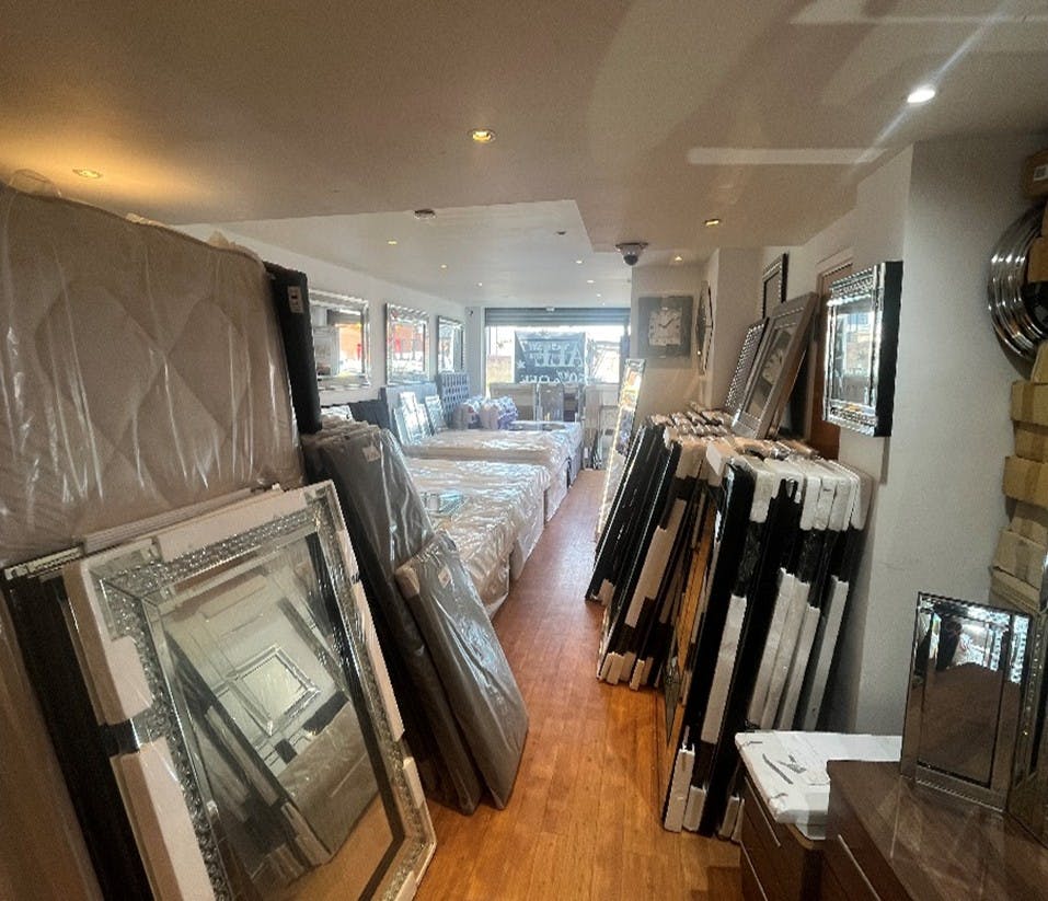 Retail/Shop in Charlton - photo 2