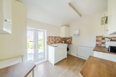 19A Helredale Road, Whitby, Residential For Sale - 1500908 (14).JPG