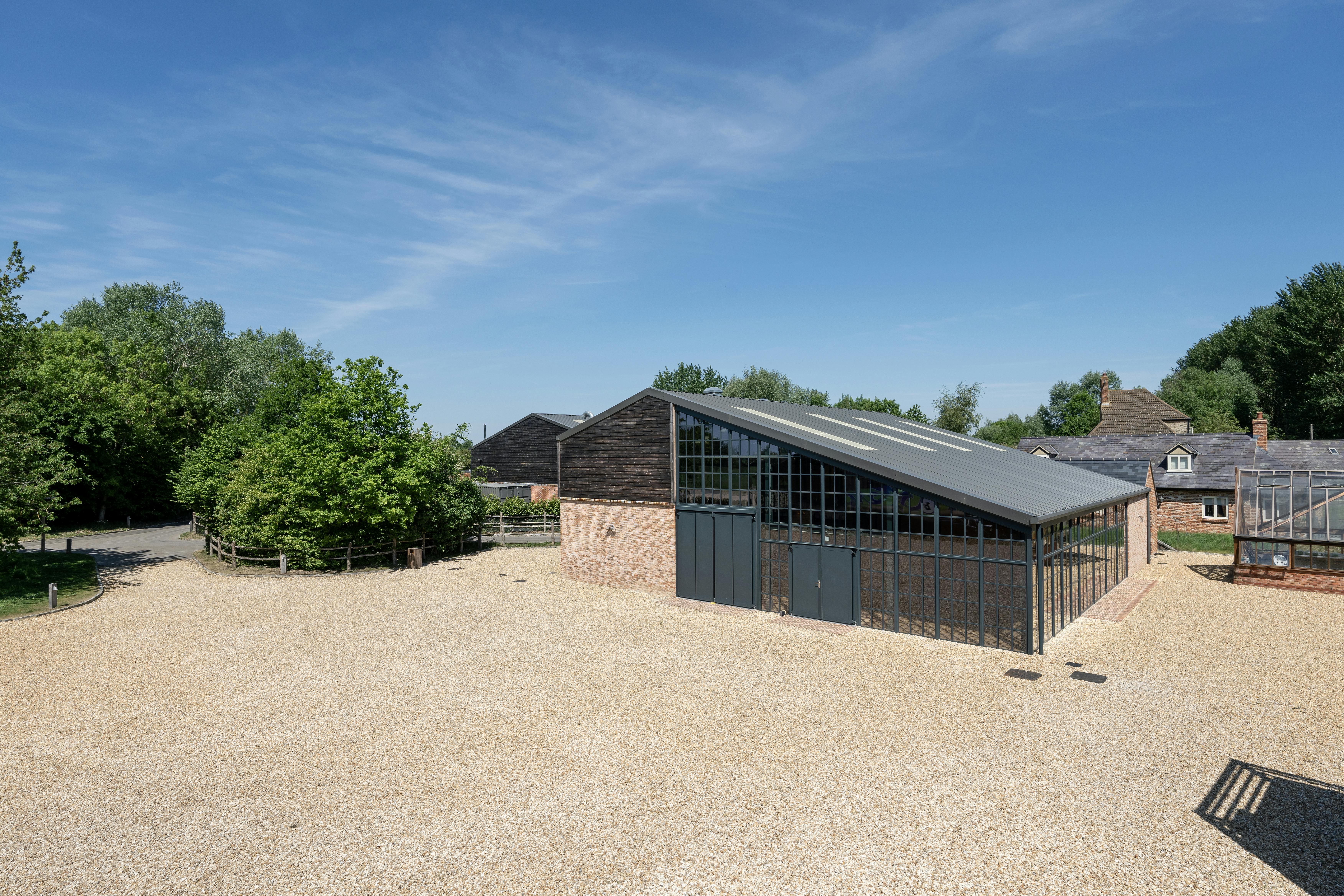 Box 4, Langlord Lane, Bicester, Industrial / Office / Other To Let - Boxengasse25box4.jpg