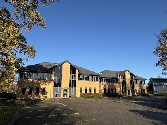 Fortress House & Marauder House, Fortress House, Bury St. Edmunds, Office To Let / For Sale - IMG_4052 Large.JPG