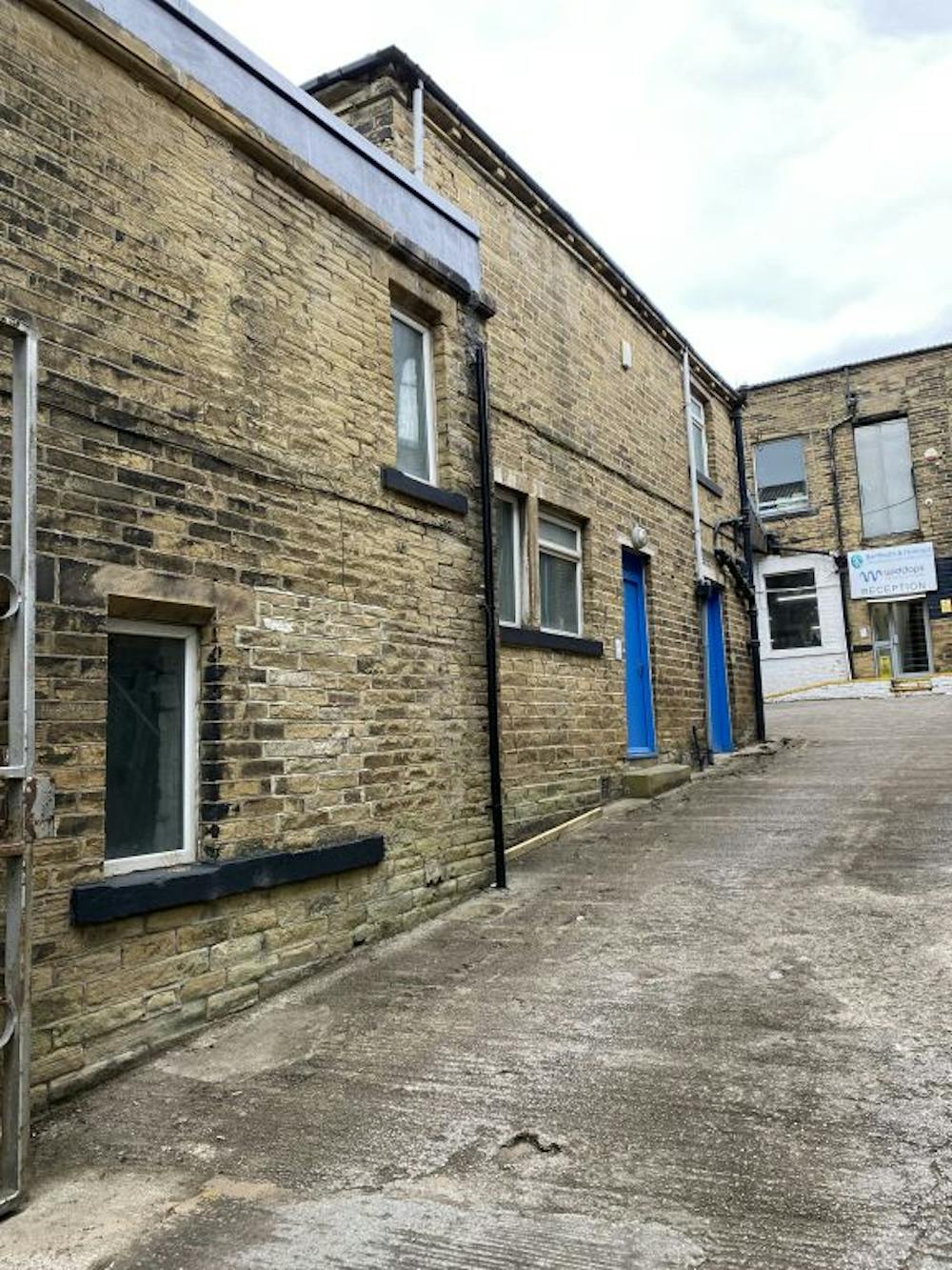 The Gatehouse, 222A Allerton Road, Bradford, Industrial/Logistics To Let - IMG_3829.JPG