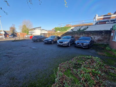 79A London Road, Waterlooville, Office / Retail To Let - Untitled 9.jpeg