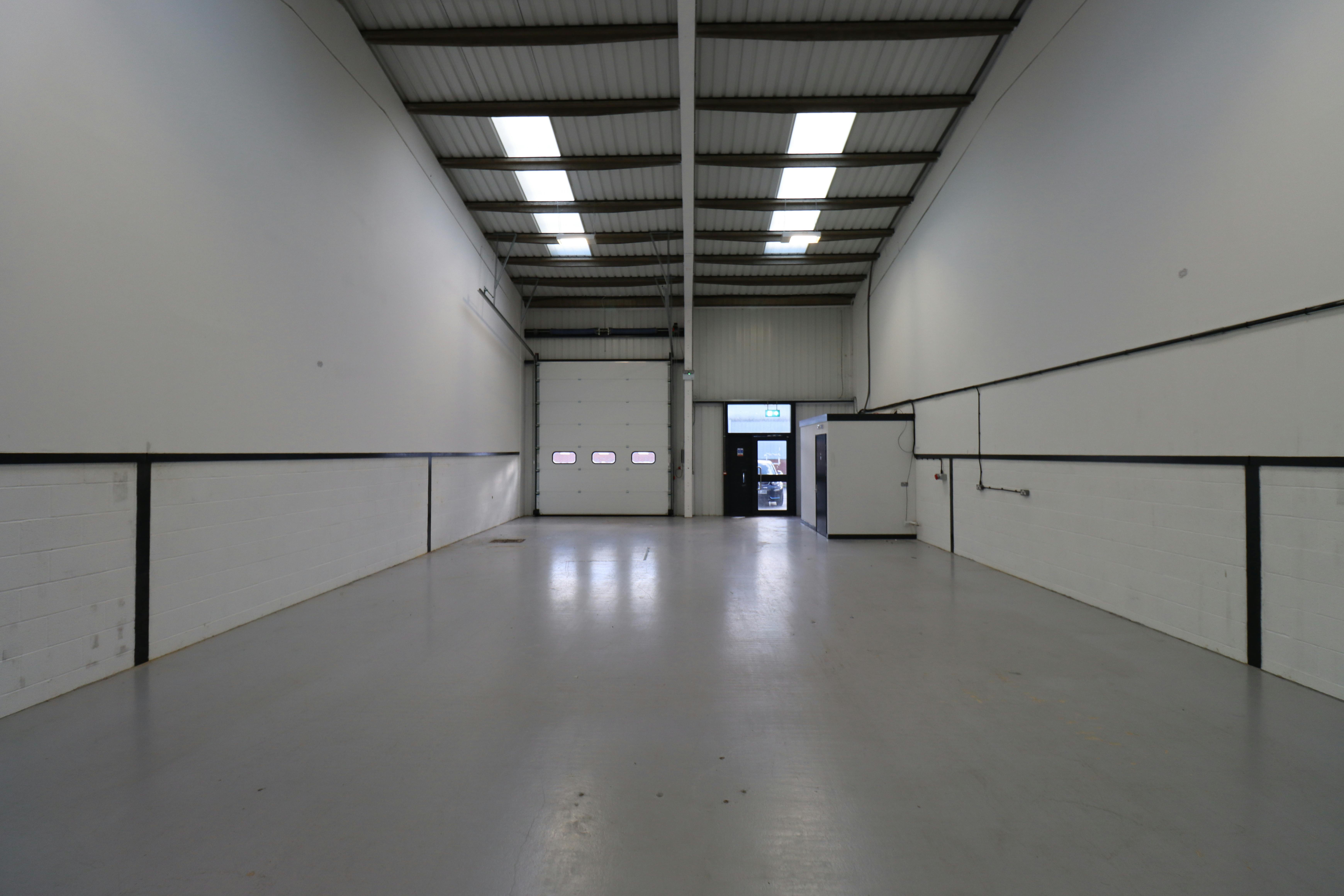 Unit 1B Drakes Drive, Long Crendon, Industrial To Let - IMG_0057.JPG