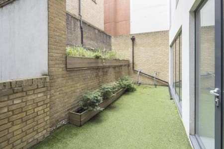 18 Alie Street, London, Leisure / Office To Let / For Sale - MC28330705HR.jpg