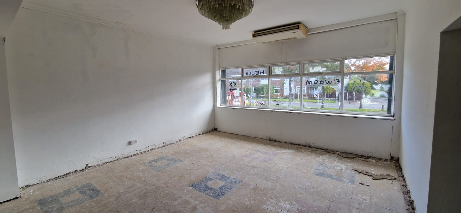 Unit 12 & 13 Weston Square, Macclesfield, Restaurant / Retail To Let - WhatsApp Image 20250926 at 120427_efa244f0.jpg