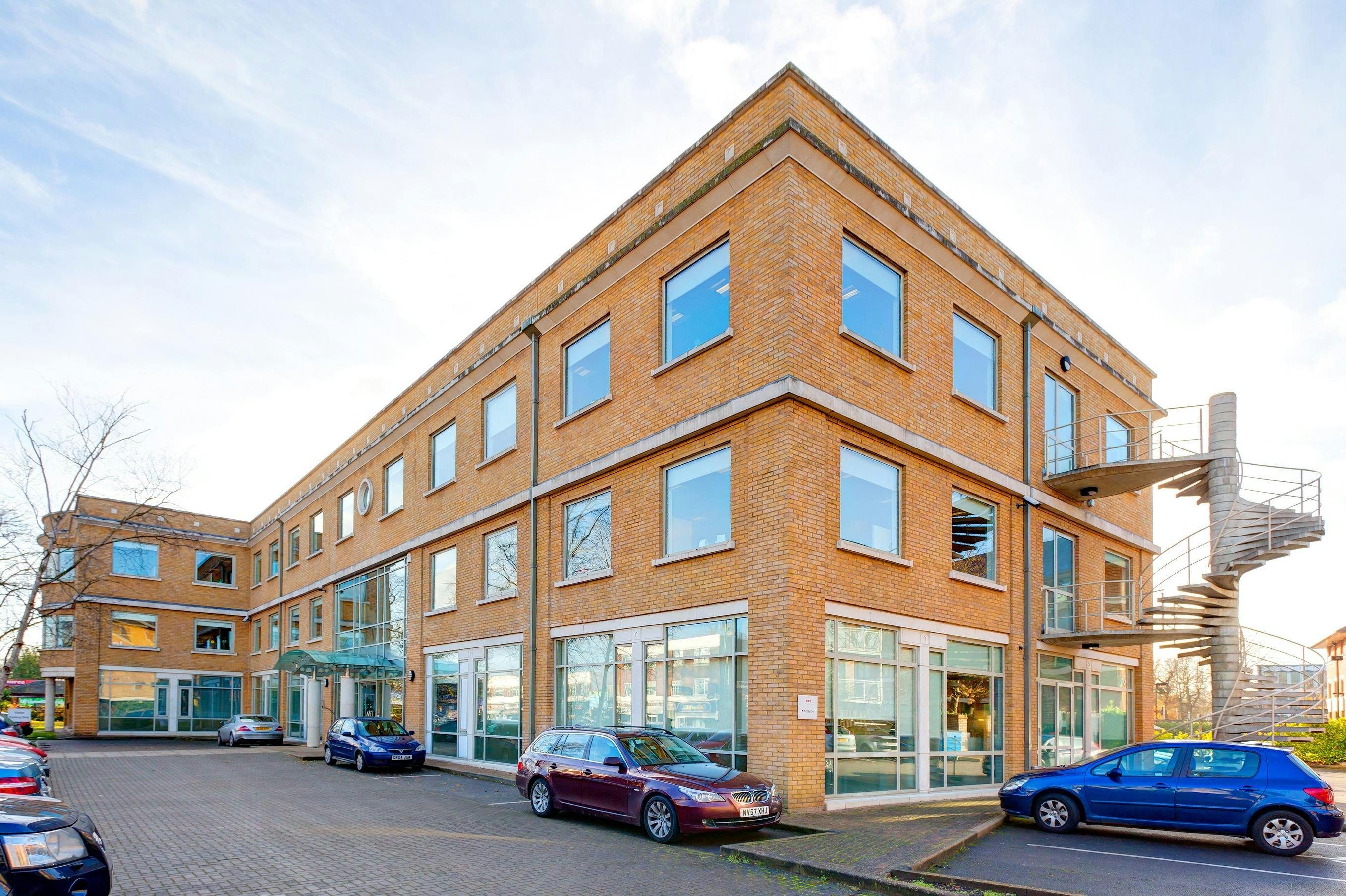 Ashley Park House, 42-50 Hersham Road, Walton-on-Thames, Offices, To Let -  Hurst Warne - Society Account