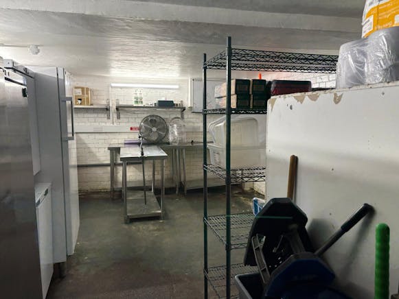 109-111 Broadway, Leigh-On-Sea, Retail To Let - WhatsApp Image 2026-03-04 at 12.57.16 (12).jpeg