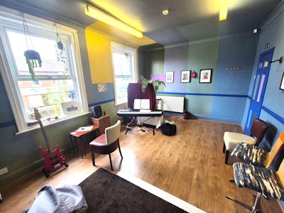 107 Stockport Road, Stockport, Retail For Sale - 20260224_092532.jpg