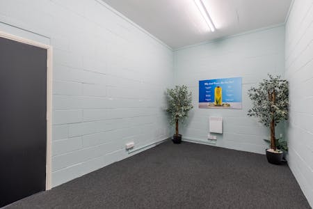 Unit 6, Titan Business Centre, Warwick, Industrial/Logistics To Let - Internals8.jpg