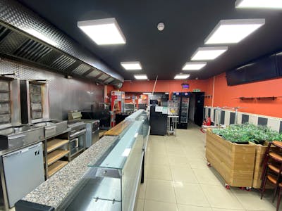 8 Faircross House, Watford, Retail To Let - Internal 3.jpg