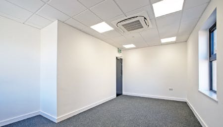 Unit 18 Heston Industrial Mall, Heston, Industrial/Logistics / Industrial / Warehouse To Let - Indicative Office Internal.png