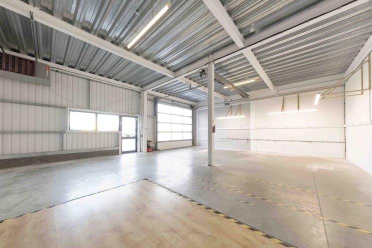 Units A&B Moses Winter Way, Wallingford, Industrial / Warehouse To Let - 3.jpg
