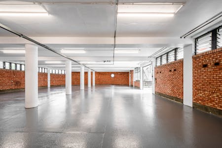 Unit 1 Bayford Street Industrial Units, London, Office / Industrial To Let - Bayford St Business Centre U1 - Low Res 2.jpg