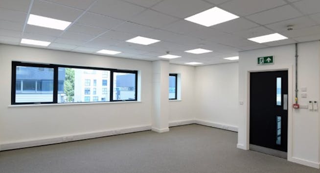UNit 8, Battersea Business Park, London, Industrial / Open Storage / Trade Counter / Industrial To Let - Screenshot 20250717 112128.jpg