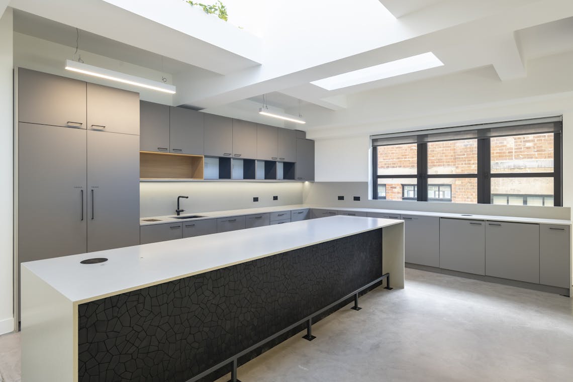 1 Neal Street, London, Office To Let - 1 Neal Street - 17.jpg