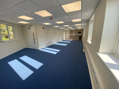 Unit 3a Betchworth Works, Crawley, Business Units / Industrial For Sale - WEB IMG_8413.JPG