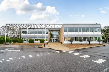 Rivermead, Oxford Road, Uxbridge, Office / Serviced Office To Let - 13863172692daa67eca3d.jpg