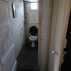 45c High Street, Heathfield, Industrial To Let - 2137f4bc78f248719ca5fcd8e70ec94f.jpg