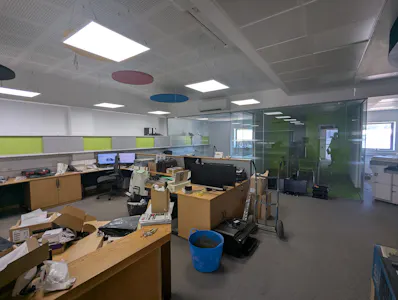 Unit 3 Kings Park Industrial Estate, Kings Langley, Industrial To Let / For Sale - PXL_20260702_131016634.jpg