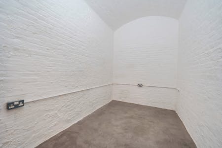 48 Kingsway Place, London, Office To Let / For Sale - 1249923 19.jpg