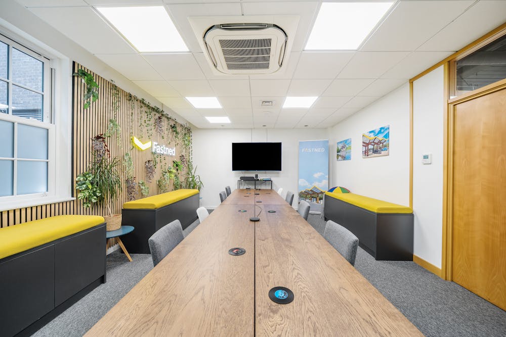 3 Bath Place - 1312191146859c980ac2c2.jpg