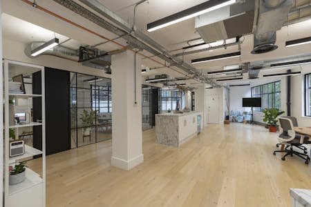 44 Sekforde Street, London, Office To Let - PNC09073.jpg