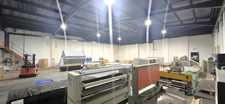 Unit 2, Lyndean Industrial Estate, London, Industrial To Let - 20260408_154048 - Edited.jpg