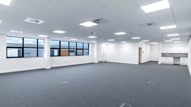 Radius Park, Basingstoke, Industrial / Warehouse To Let - RADIUS_Office.jpg