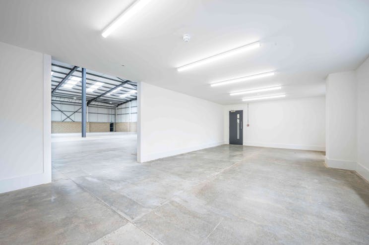 Units 2, 3 & 4 Riverview, Reading, Industrial / Warehouse To Let - Unit 4 Riverview, Reading