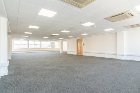 Ground, 1st, 3rd & 4th Floors, Brighton, Office To Let - DSC08412.jpg