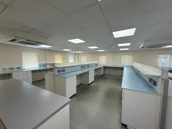 3 Walls Yard, Rochford, Office To Let - 7afa91d6-90b3-42a5-b63e-dde427822a21.jpg