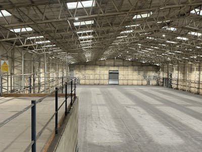 Hangar 1, Westcott Venture Park, Aylesbury, Industrial To Let - 20250716_125514446_iOS.jpg
