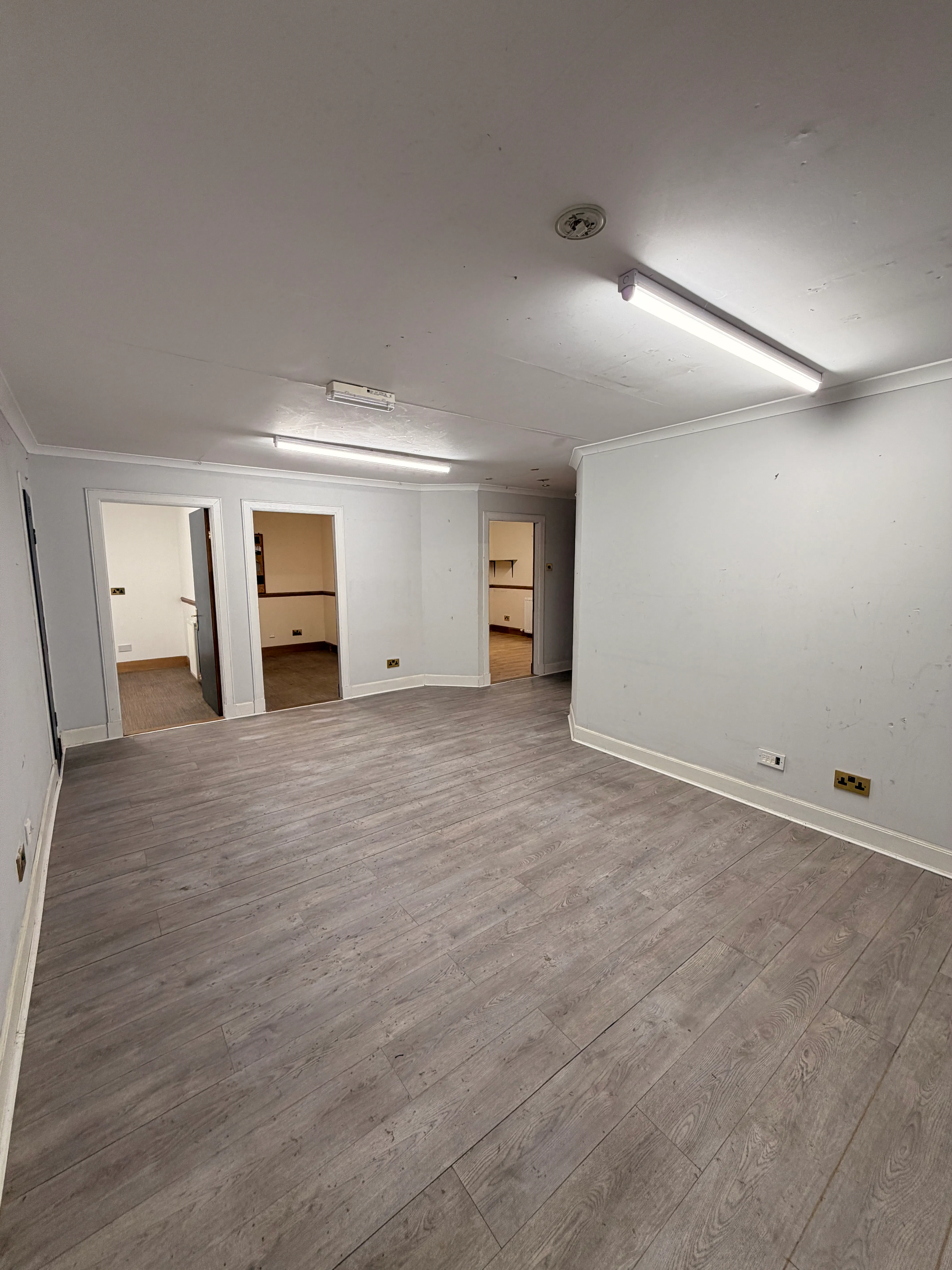 24 Boswell Square - IMG_5709.JPG