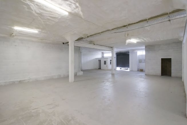 Ground Floor Unit 6-10, Hallmark Trading Centre, Wembley, Industrial / Warehouse To Let - 2.jpg