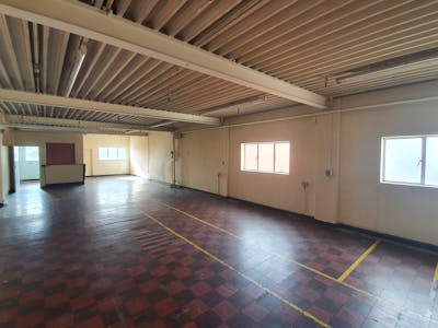 Unit 15, Stockport, Industrial/Logistics / Office To Let - 20220310_131739.jpg