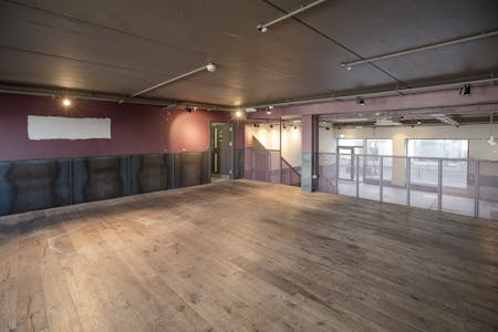 19 Rock Hill, Blackrock, Retail To Let - 2-L1010203.jpg