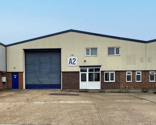 Unit A2 Larkfield Trading Estate, Aylesford, Industrial To Let - Aylesford  A2 Larkfield TE main.JPG