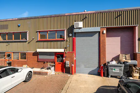 8 Peter James Enterprise Centre, Park Royal, Industrial To Let - 1534416 (5).jpg